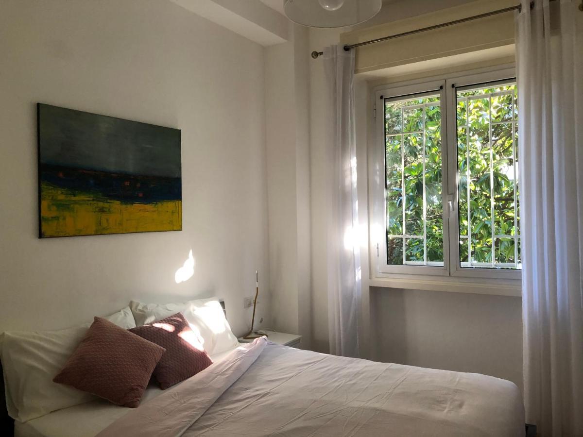 Lovely 2 Room Apartment With Small Garden Milán Exterior foto